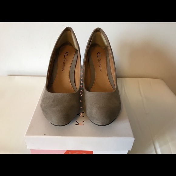 Suede Wedge Booties - Picture 4 of 6